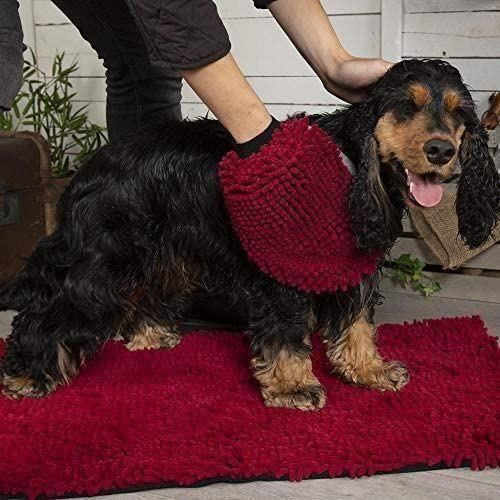Nudel trocknen Badezeit Fellpflegehandschuh alles schlammig nass Hund Welpe