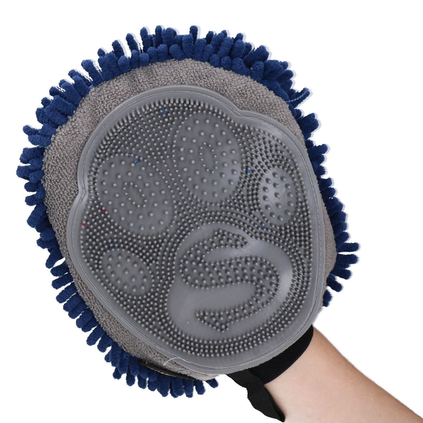 Nudel trocknen Badezeit Fellpflegehandschuh alles schlammig nass Hund Welpe