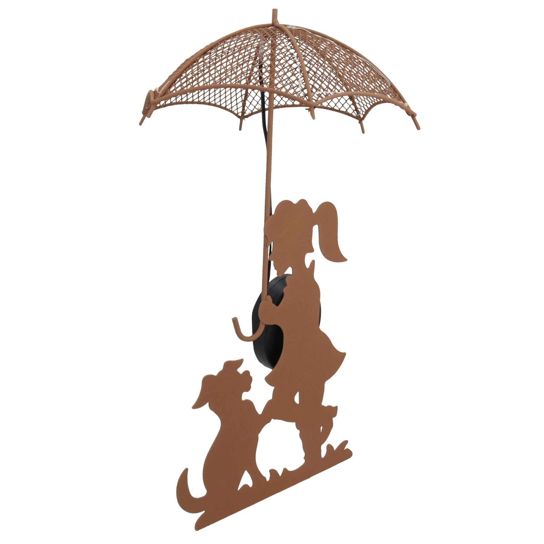Solarbetriebenes rustikales Mädchen & Hund mit LED-Regenschirm-Gartendekorationslicht