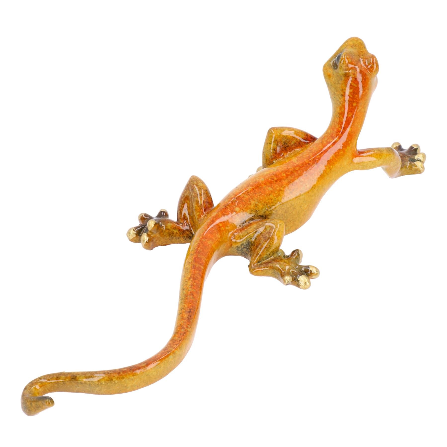 Statue de sculpture murale en résine représentant un lézard gecko tacheté jaune, petite maison