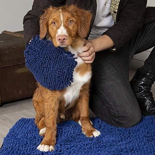 Nudel trocknen Badezeit Fellpflegehandschuh alles schlammig nass Hund Welpe