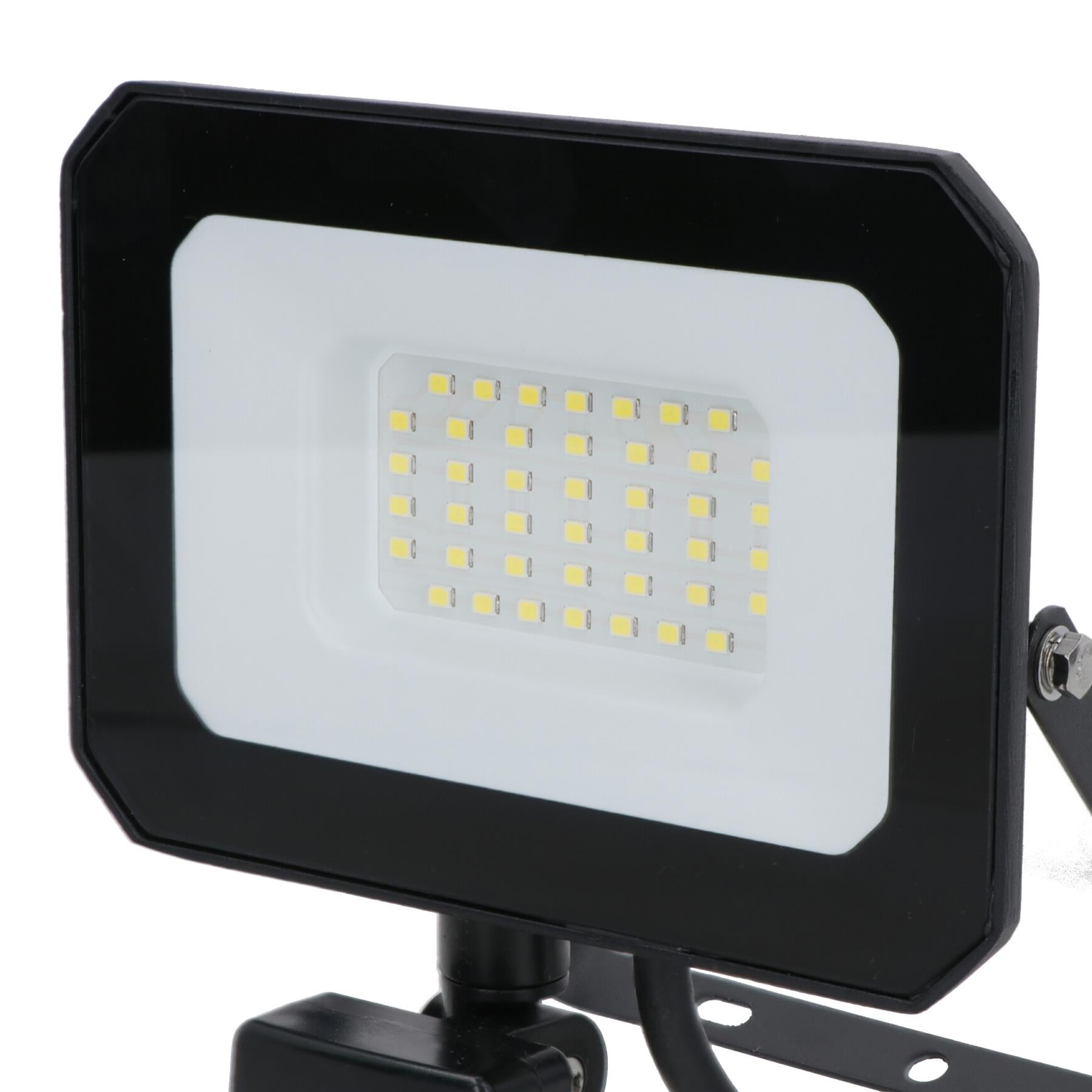 30 Watt LED Mini Floodlight With Sensor Lighting 2400 Lumens IP65 + Bracket