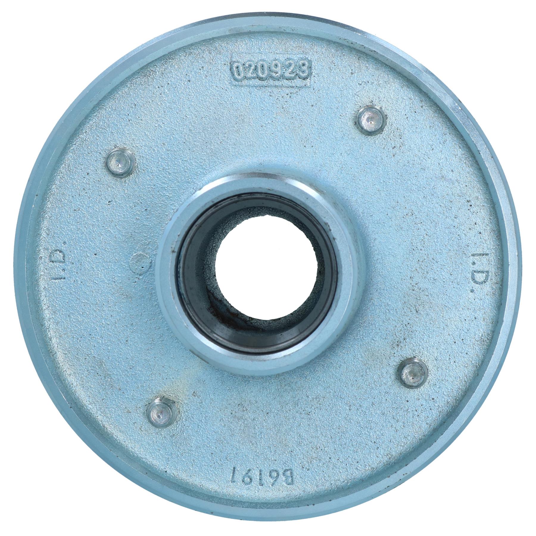 Trailer Wheel Hub 5.5" (139.7mm) PCD Bearings Wheel Bolts & Cap Indespension